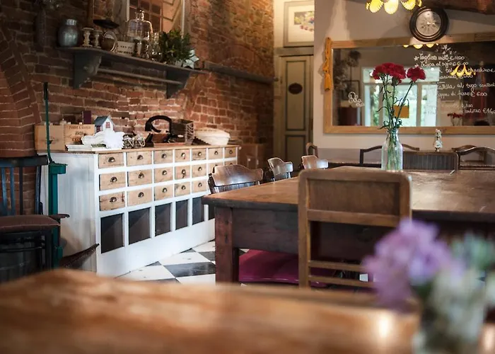 カントリーハウス ラ ロドラ